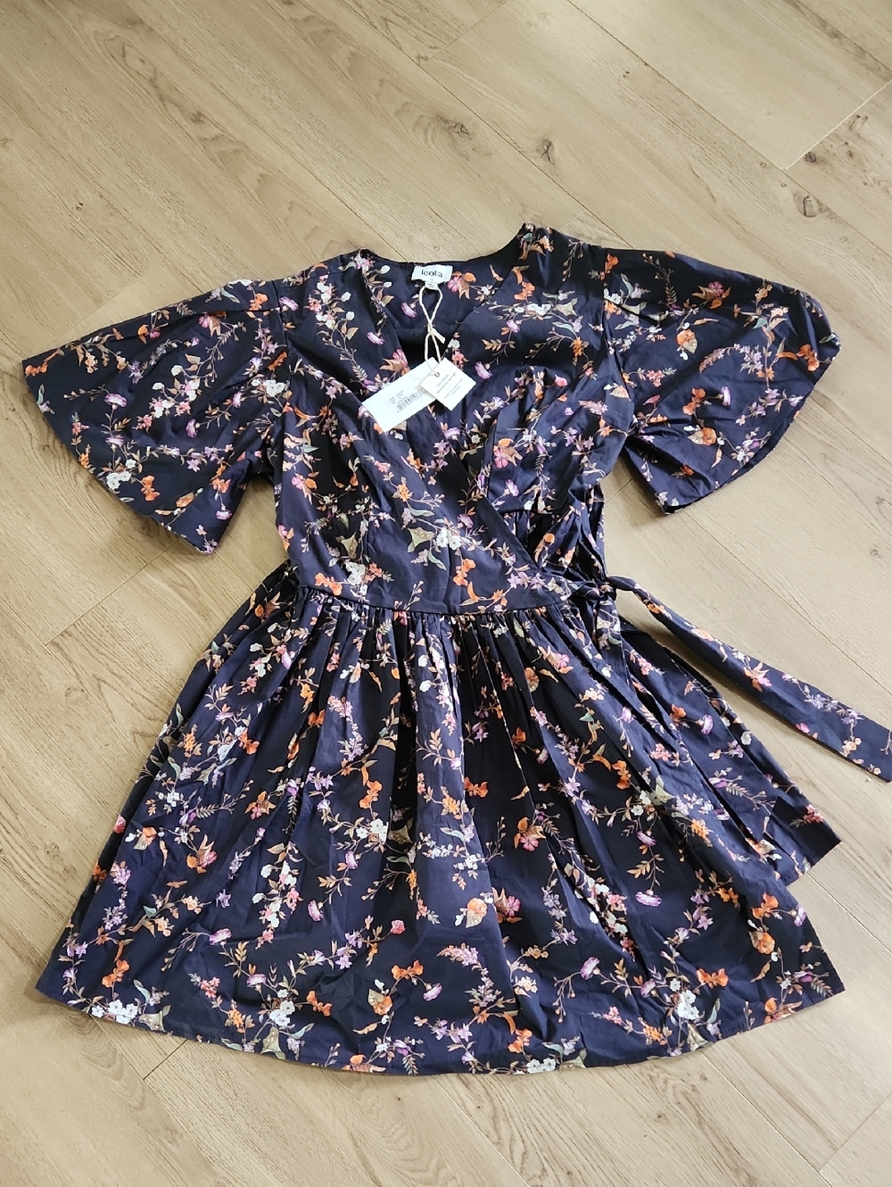 NWT Plus Size Leota Navy Floral Wrap Dress with Orange & Pink Blooms